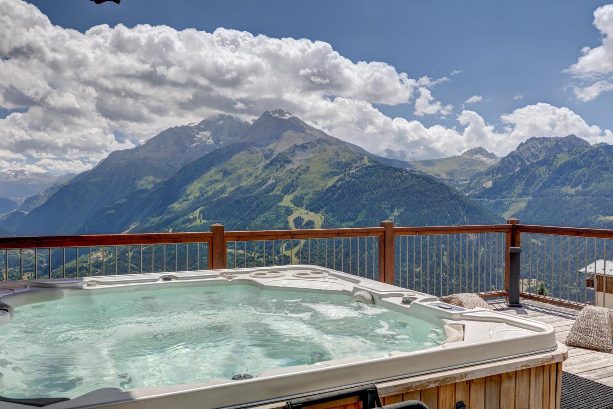 Ily Hotels & Spa La Rosiere Montvalezan Eksteriør billede